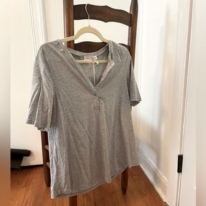 NWT Henley maternity tee - XS - legoe heritage - comfy staple!
